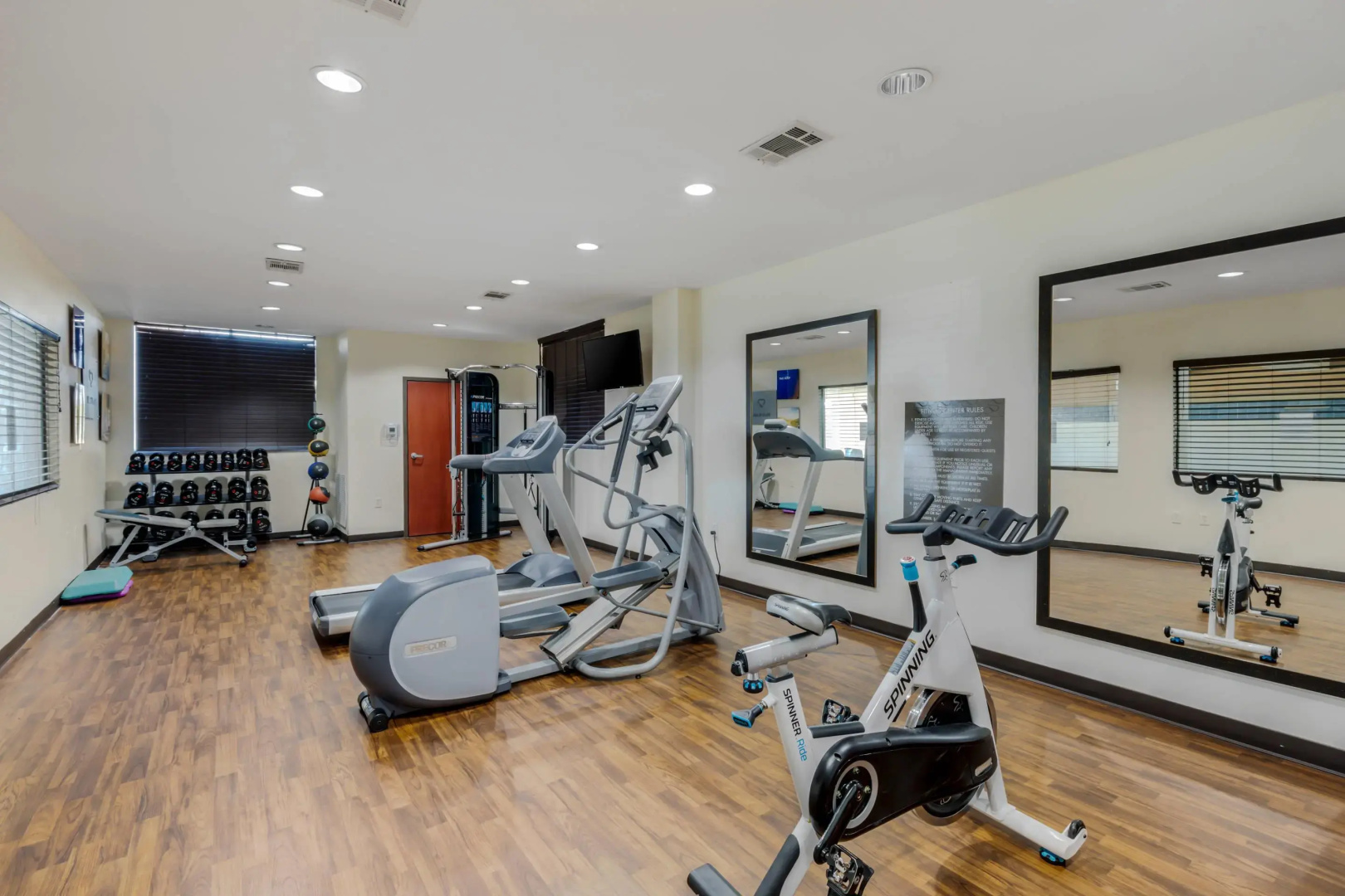 Comfort Suites Waco North - Near University Area