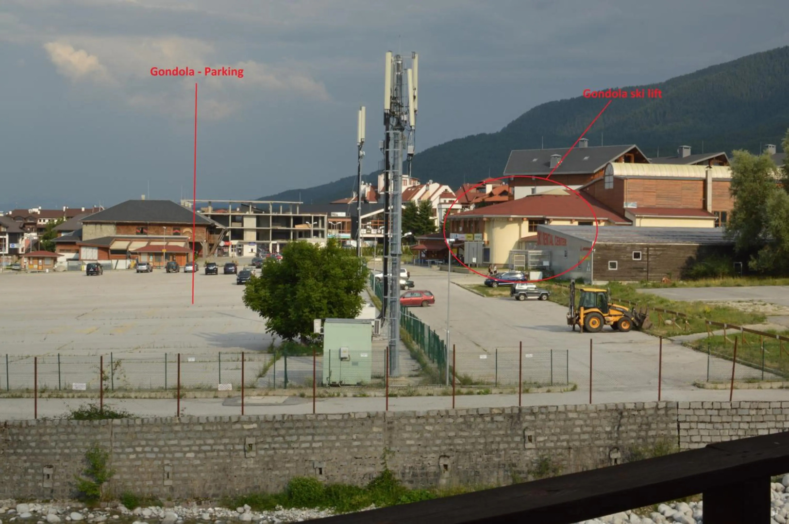 Pine Tree Apartment D34