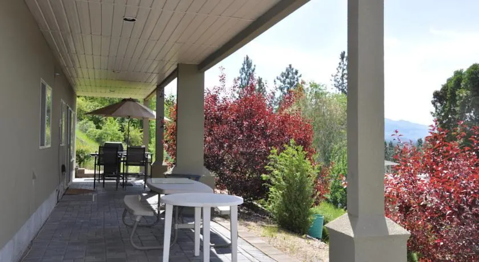 Lakeview Suites & Vacation Rentals