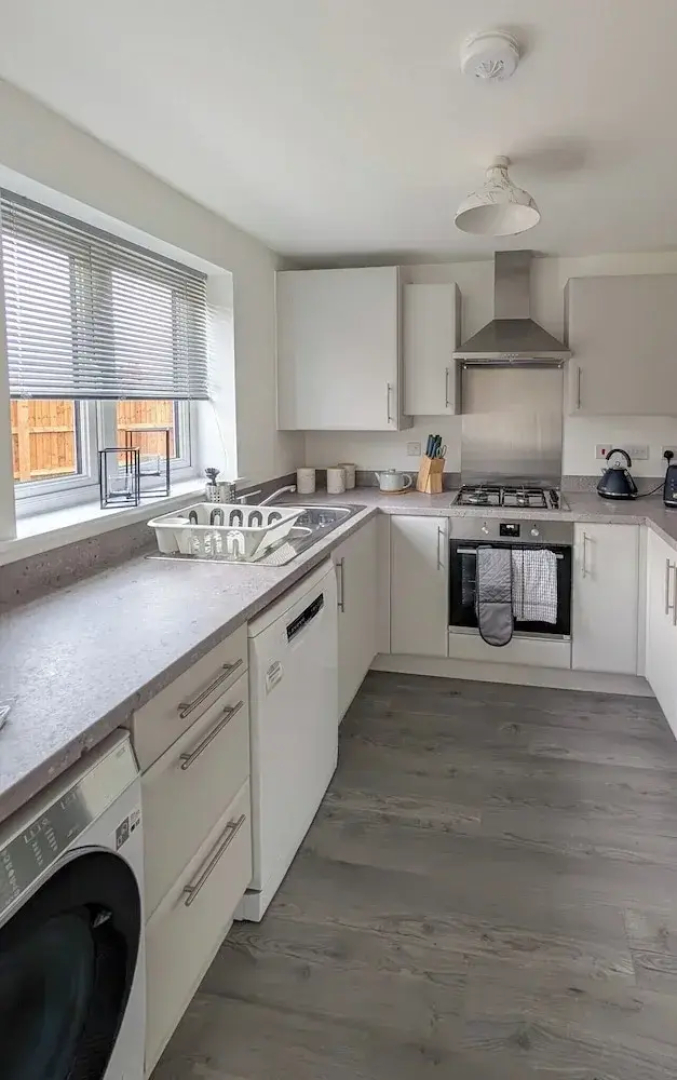 Cotswold Green - Sleeps 5 - Free EV Charge