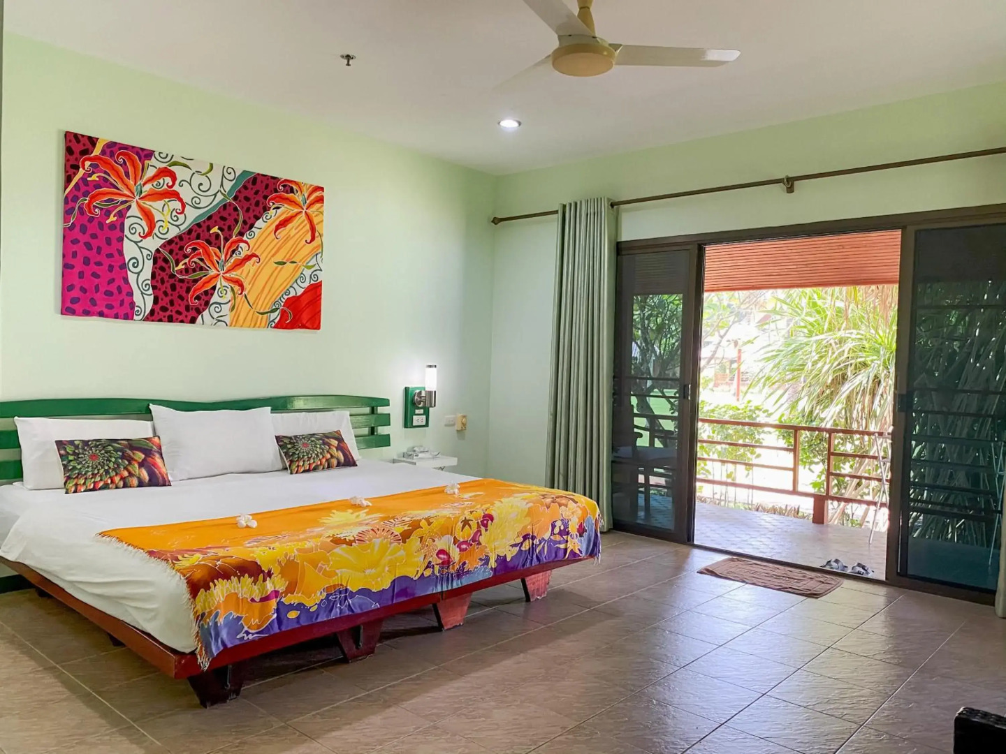 Cruiser Island Resort by Swiss-Belhotel