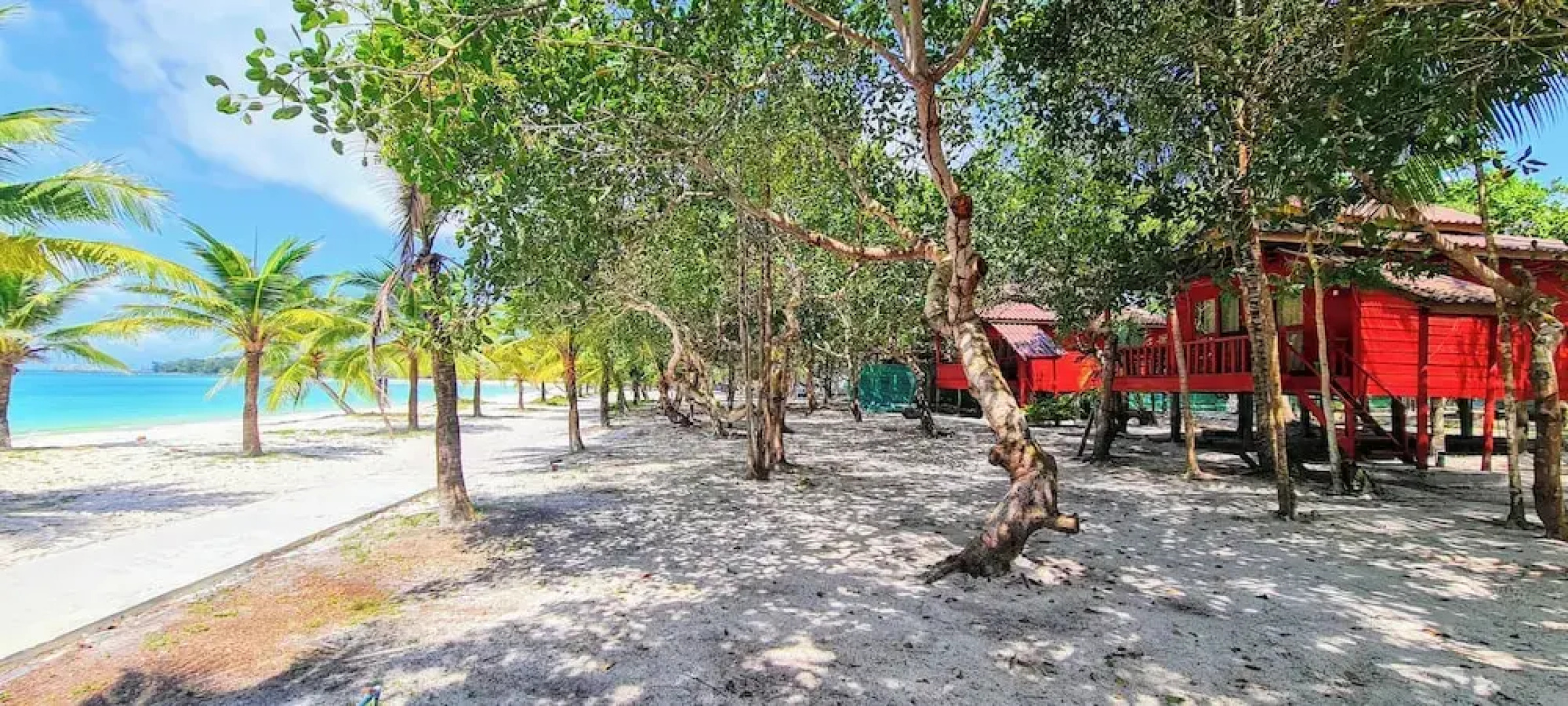 Koh Rong Beach Hostel and Bungalow