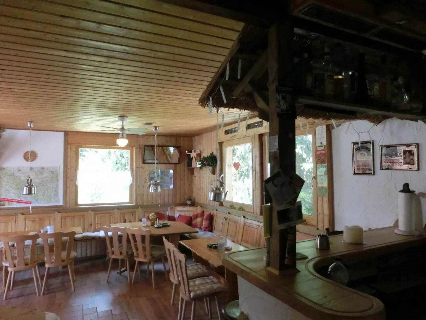 Cosy Apartment With Covered Porch