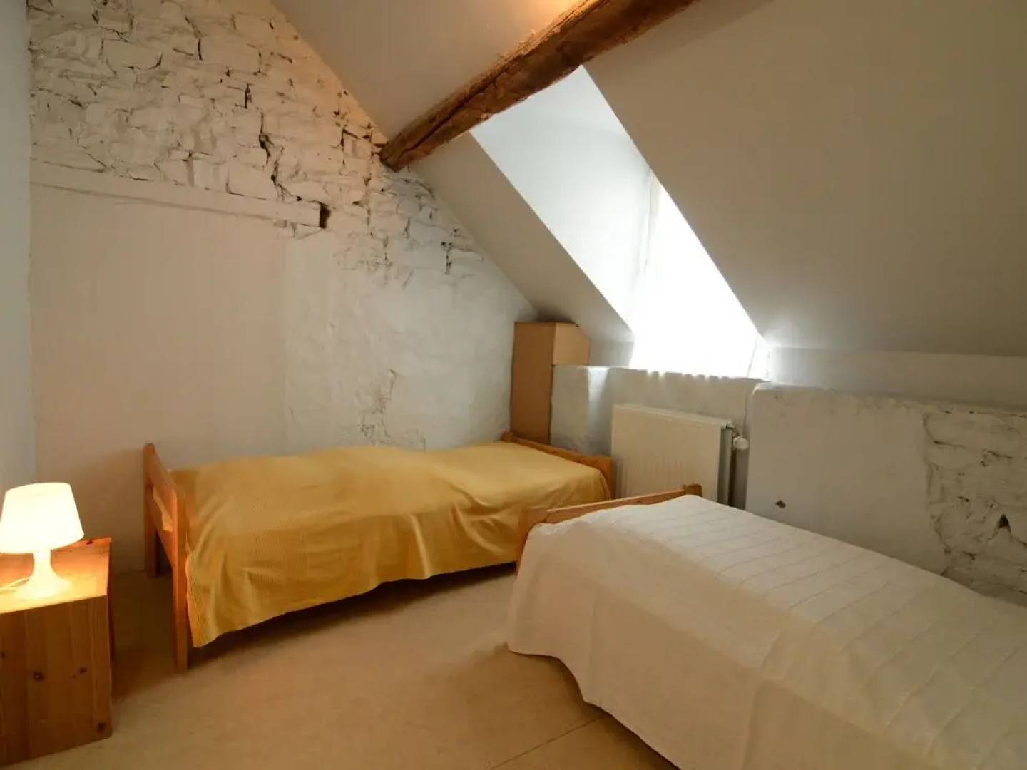 Romantic Cottage in Ferrières With Barbecue