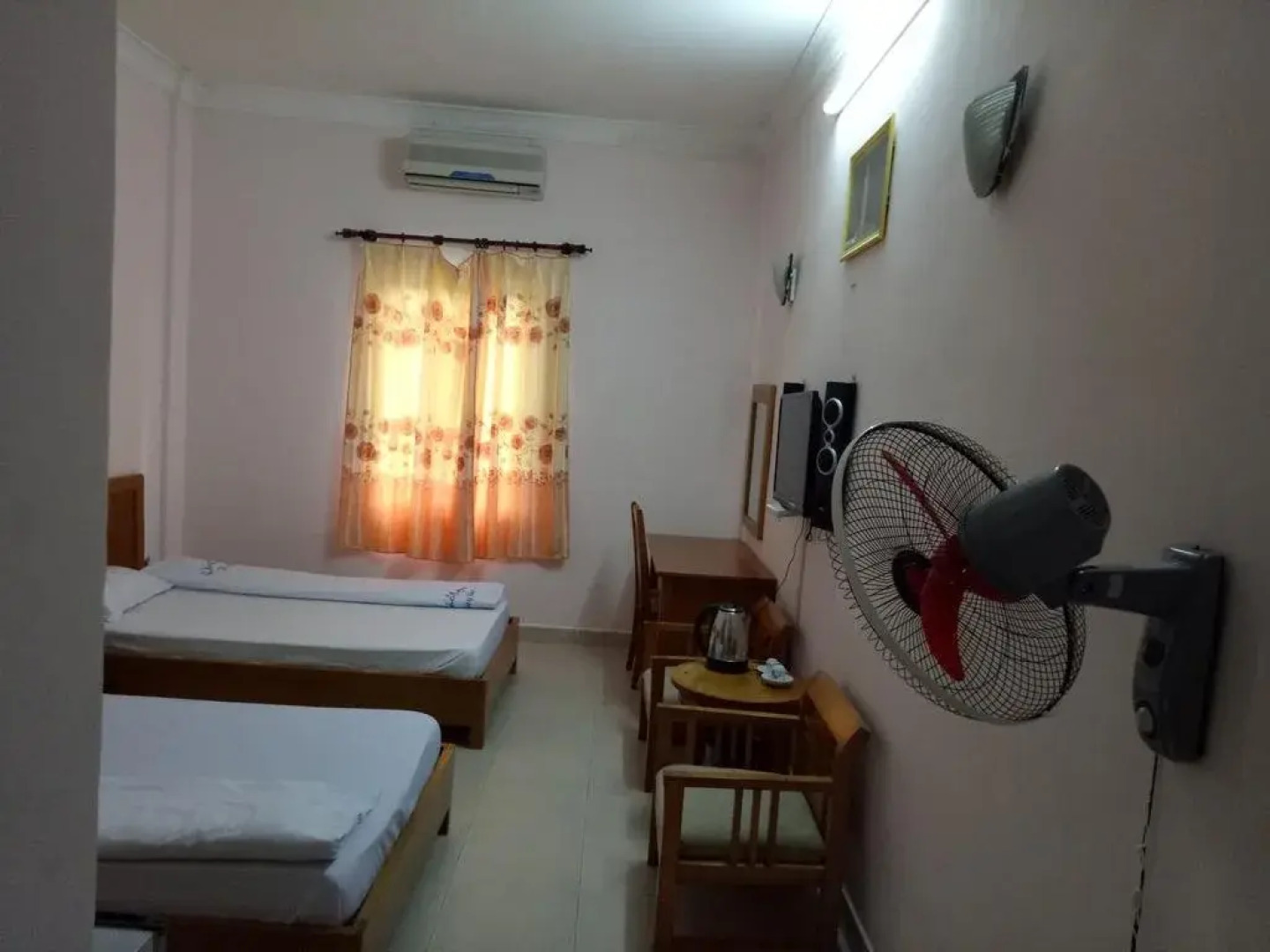 Nha hang & Khach San Tay Bac