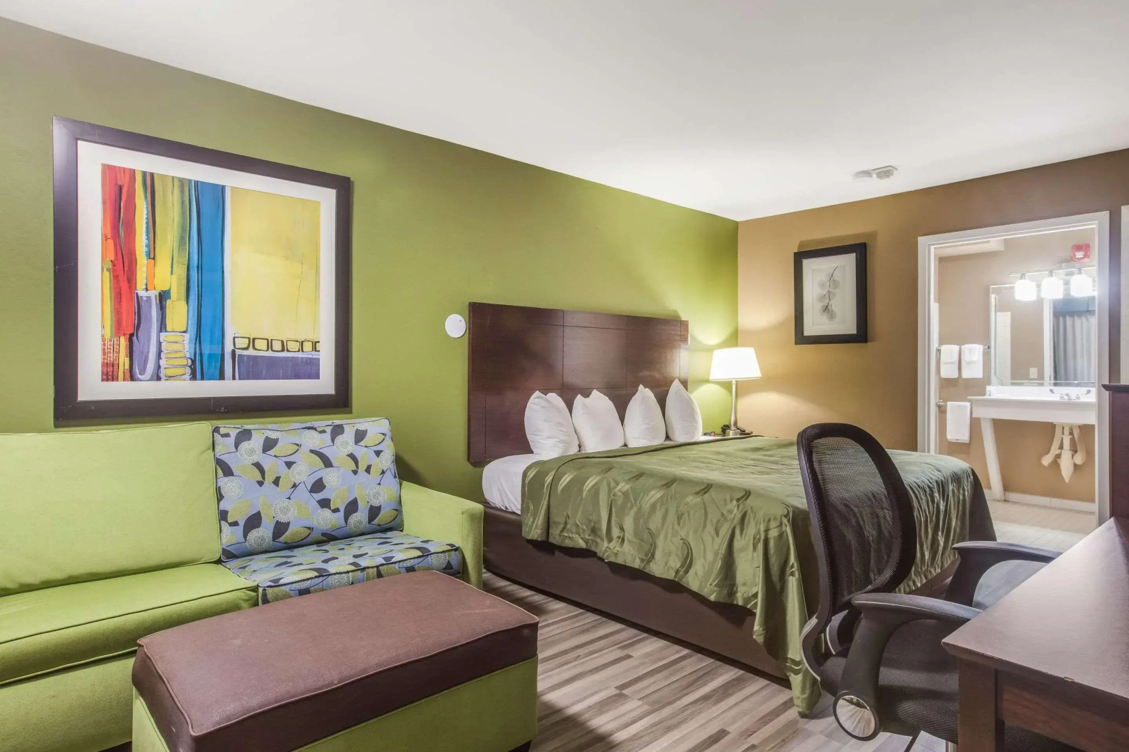 Quality Inn