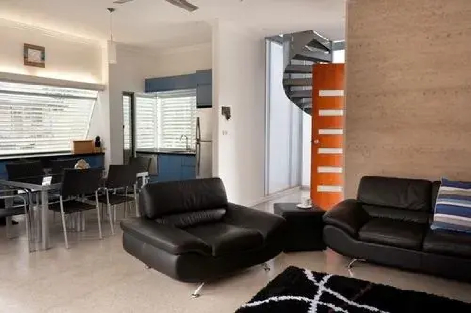 Sun Worship Crescent Head