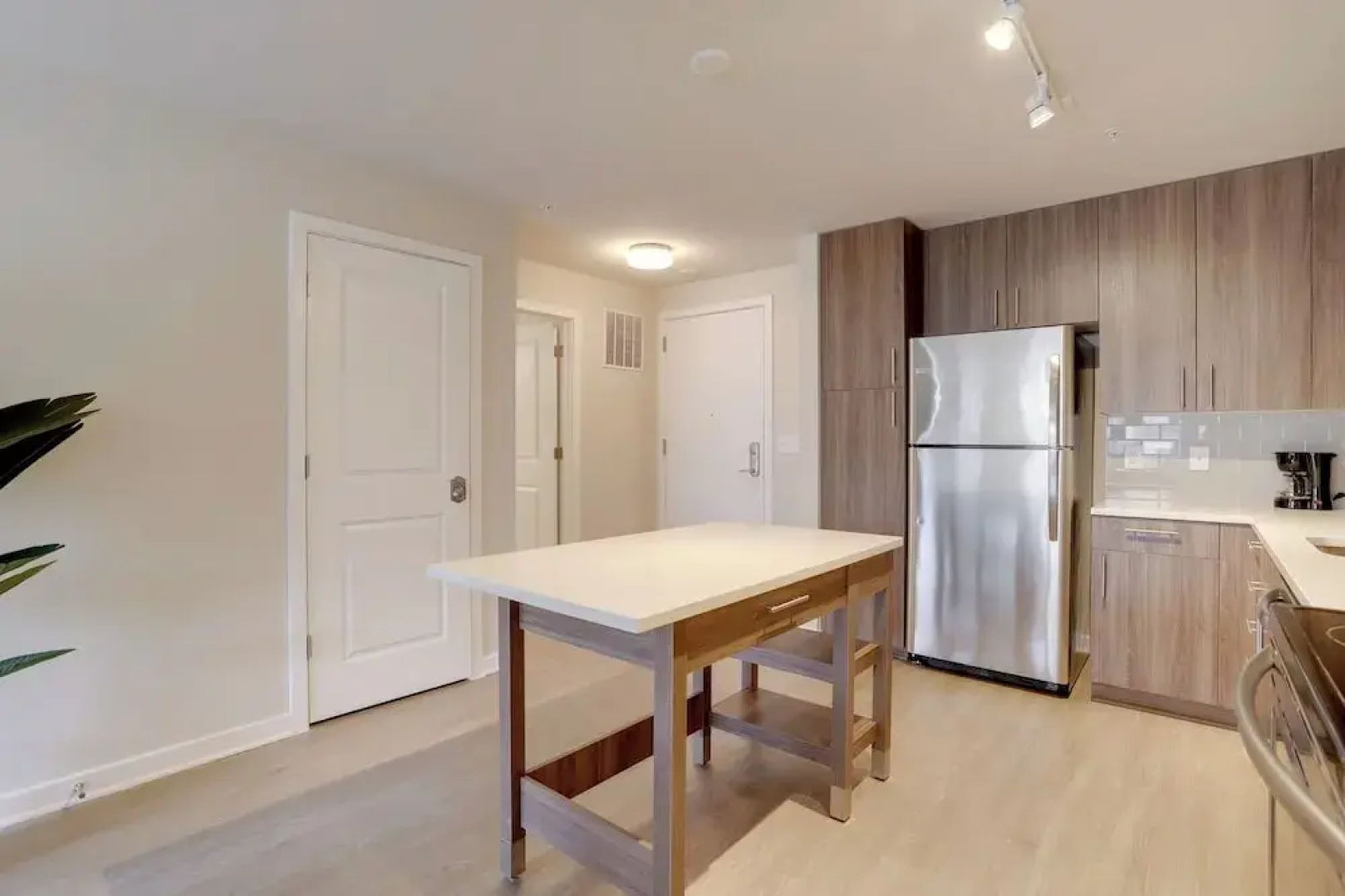 Comfort Apartments Near Capitol City