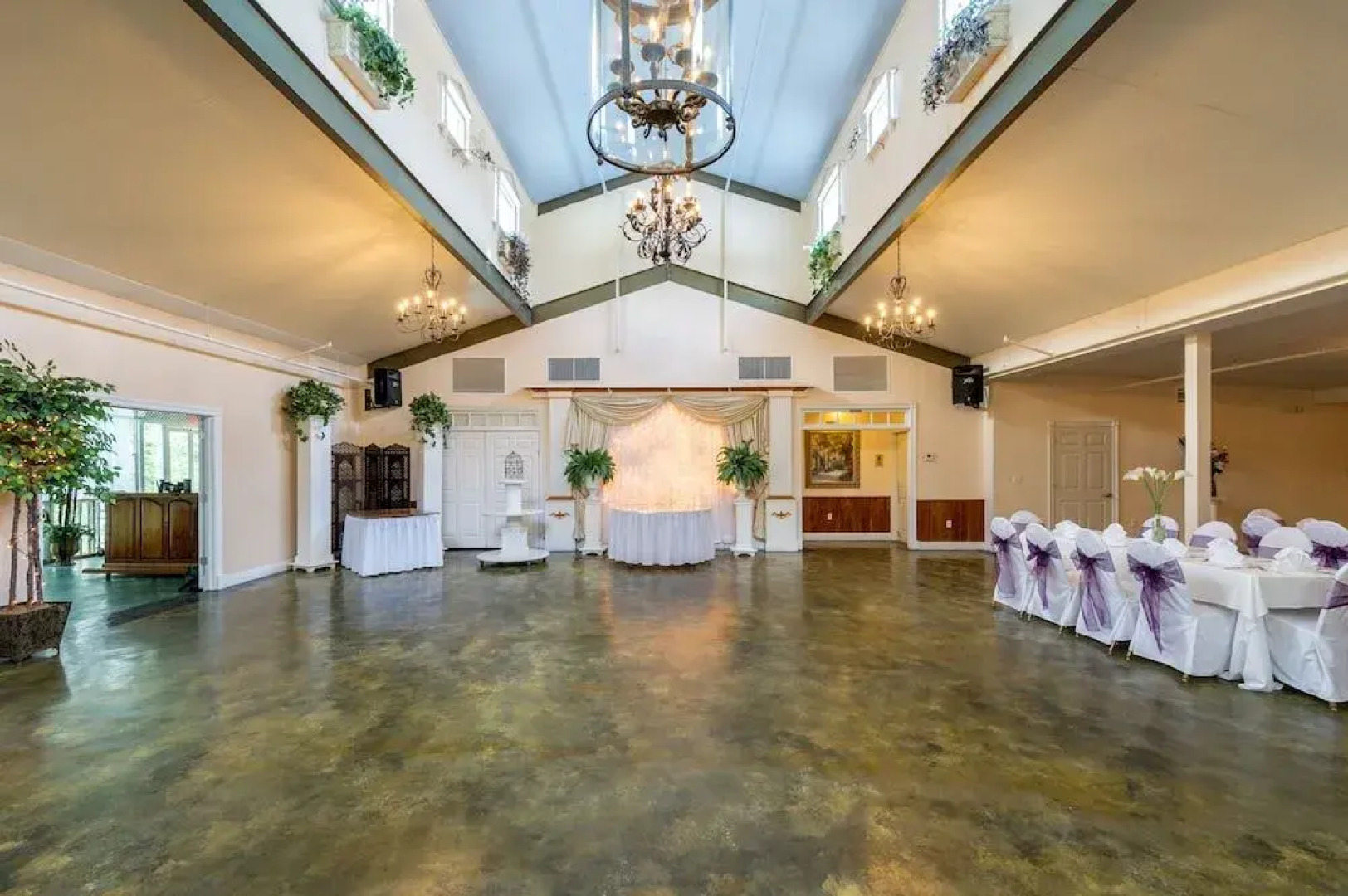 Historic Michabelle Inn