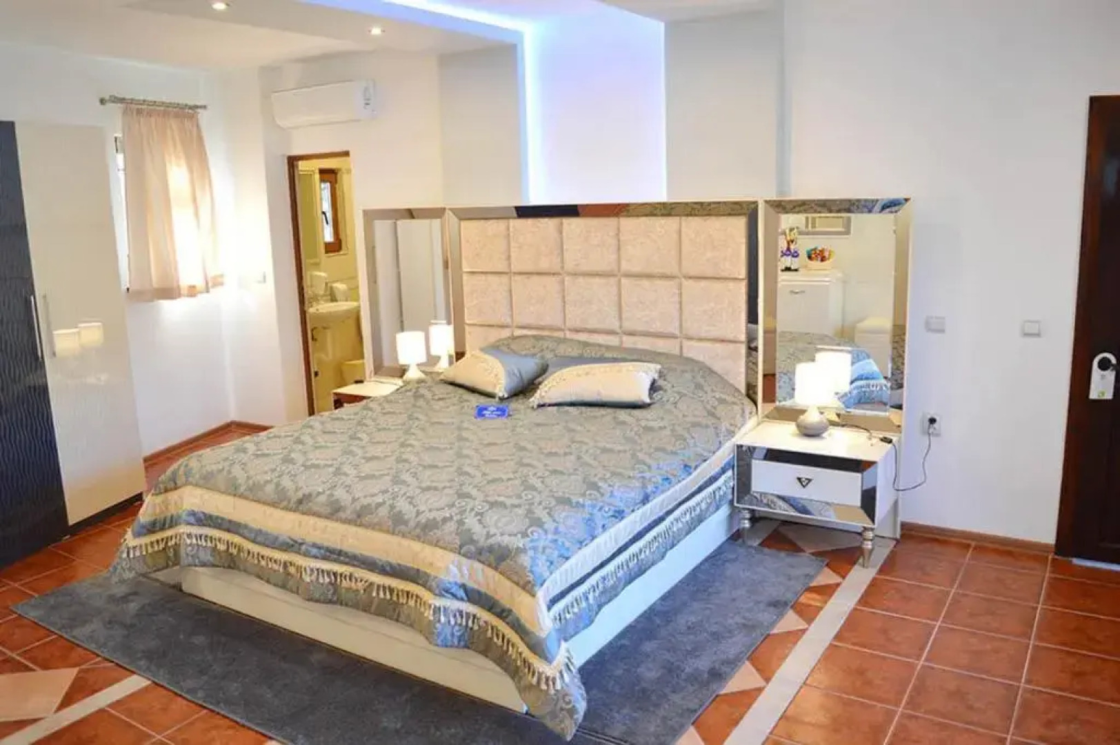 Arbanasi DELUXE Villa