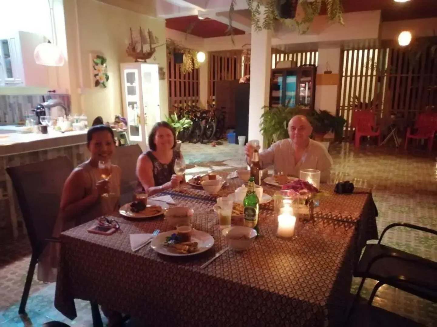 Bed & Breakfast To-Co