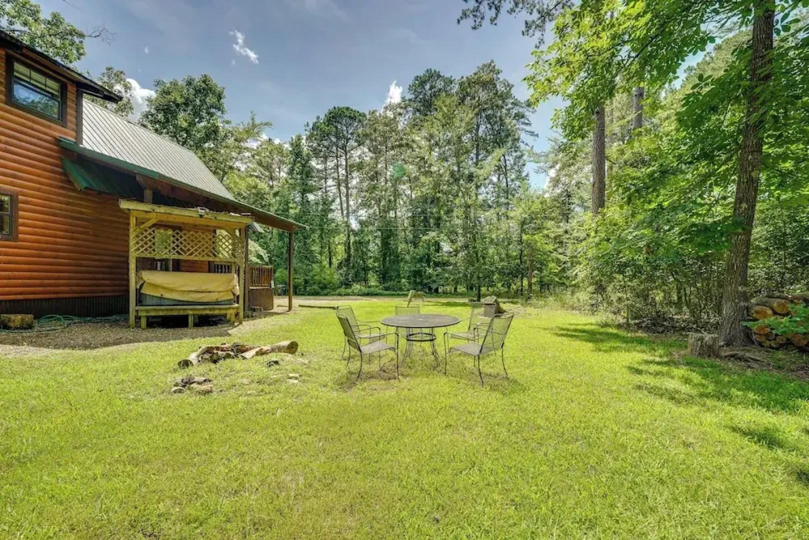 4 Mi to Broken Bow Lake: 'wee Bear Cabin' Getaway!