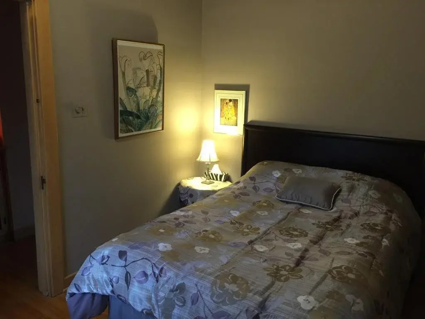 Au Gï¿½te A La Brunante