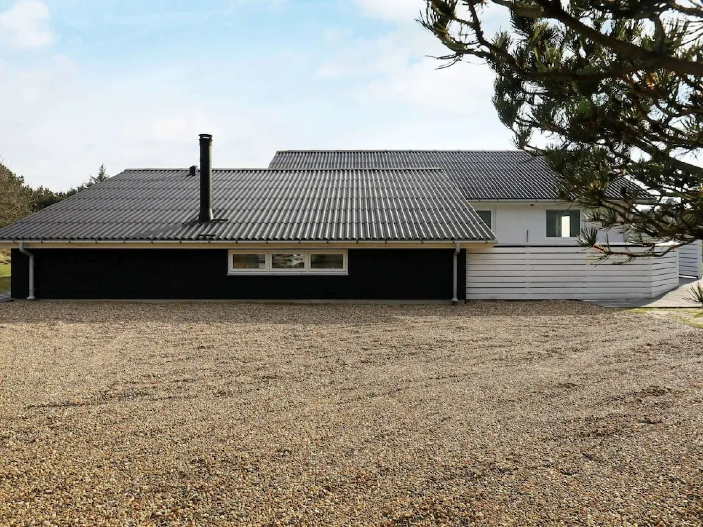 Tasteful Holiday Home in Vejers Strand near Sea