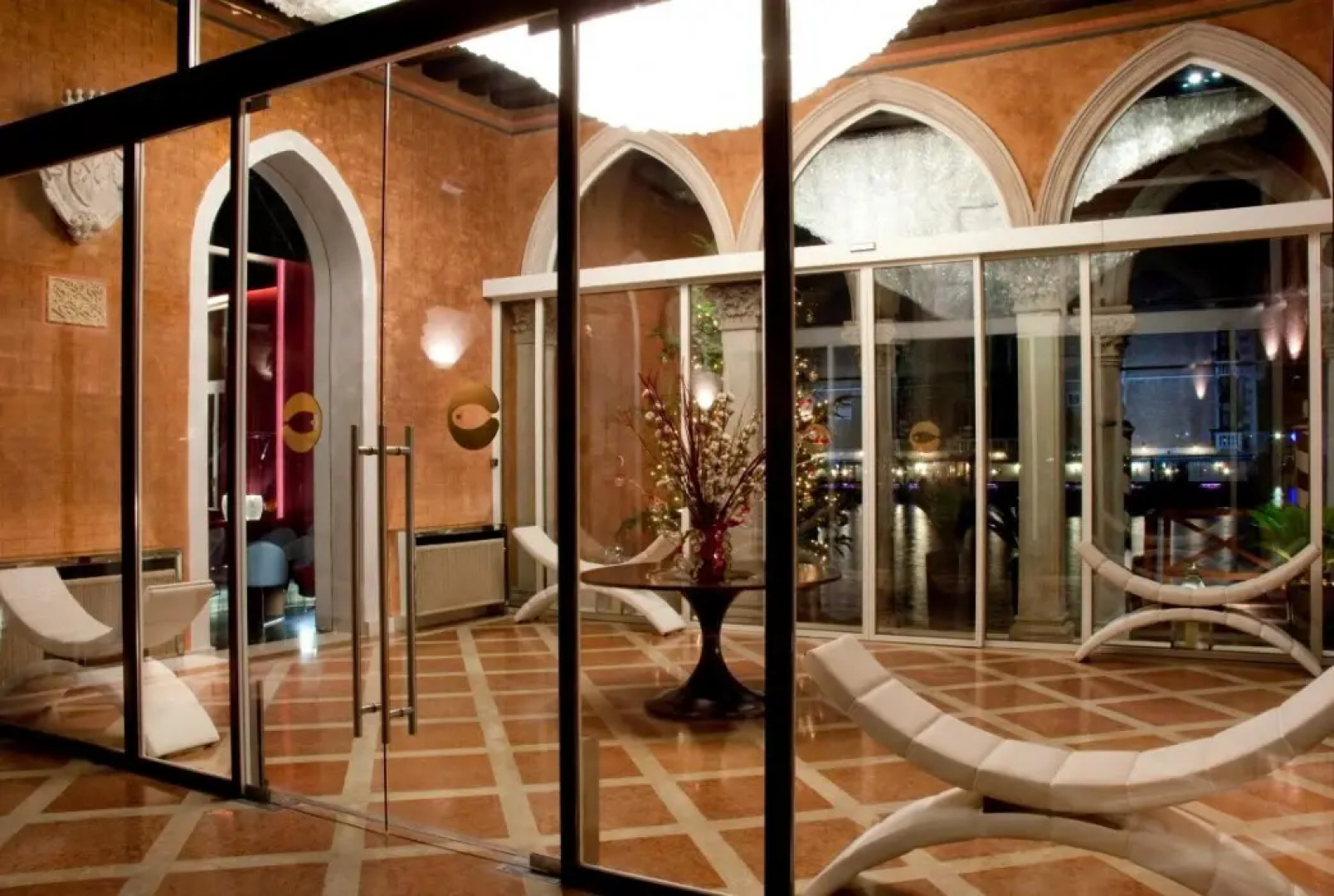 Отель Sina Centurion Palace