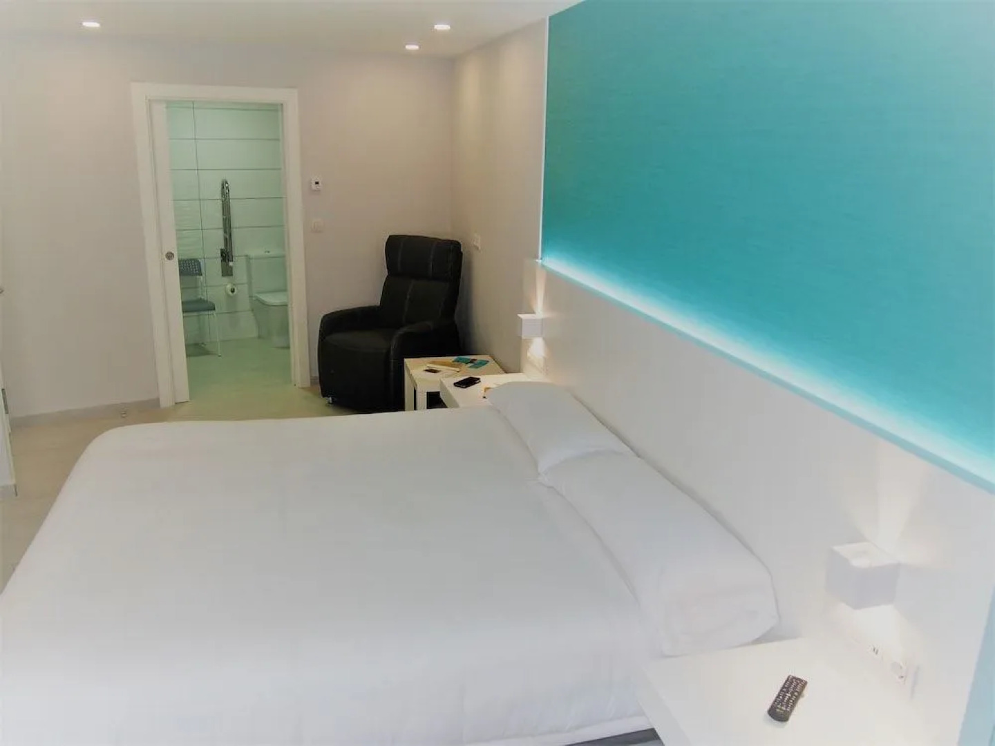 A de Lolo - Four Rooms