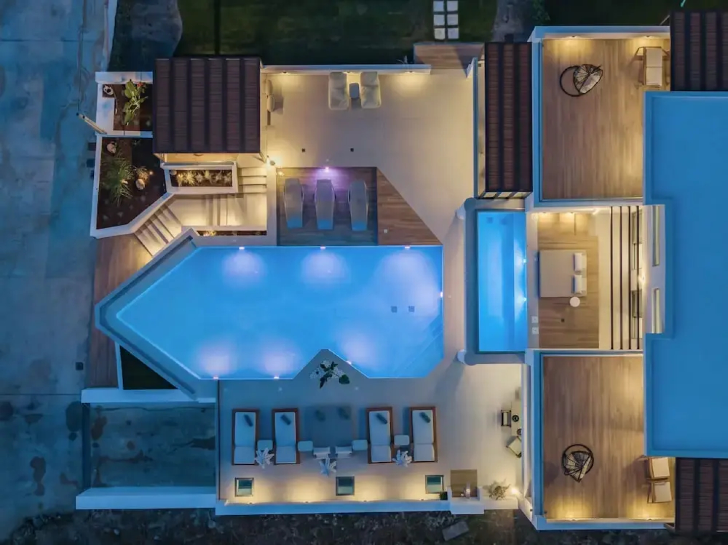 Luxurious Villa Selestine - With Private Pool