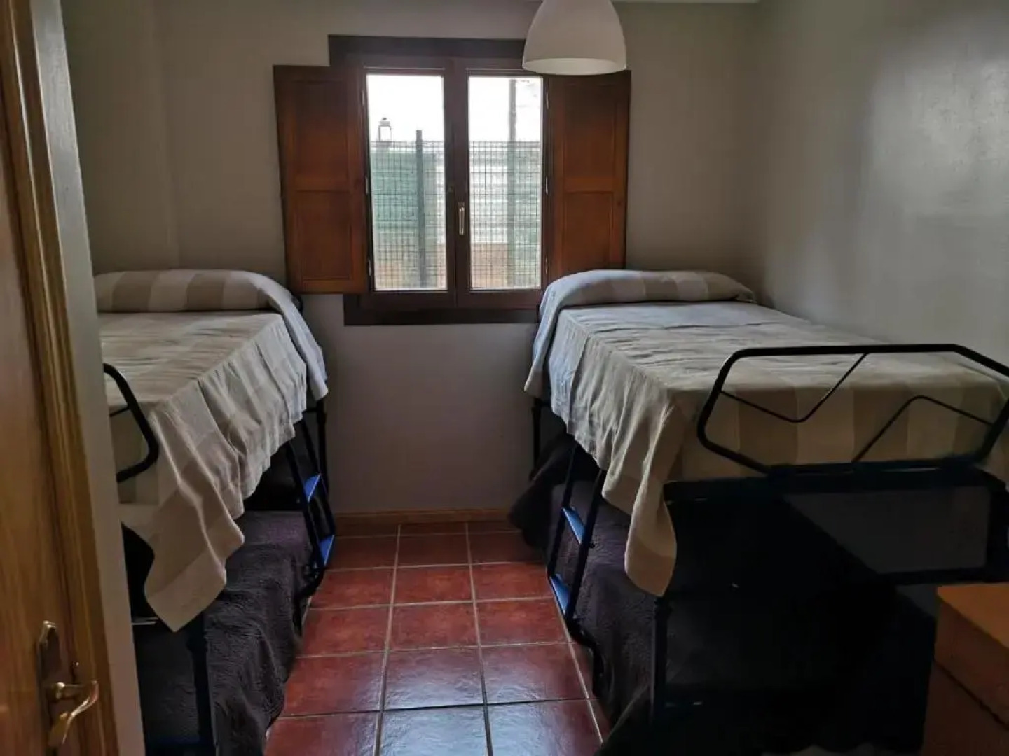 Amplio apartamento de montaña con terraza y WiFi