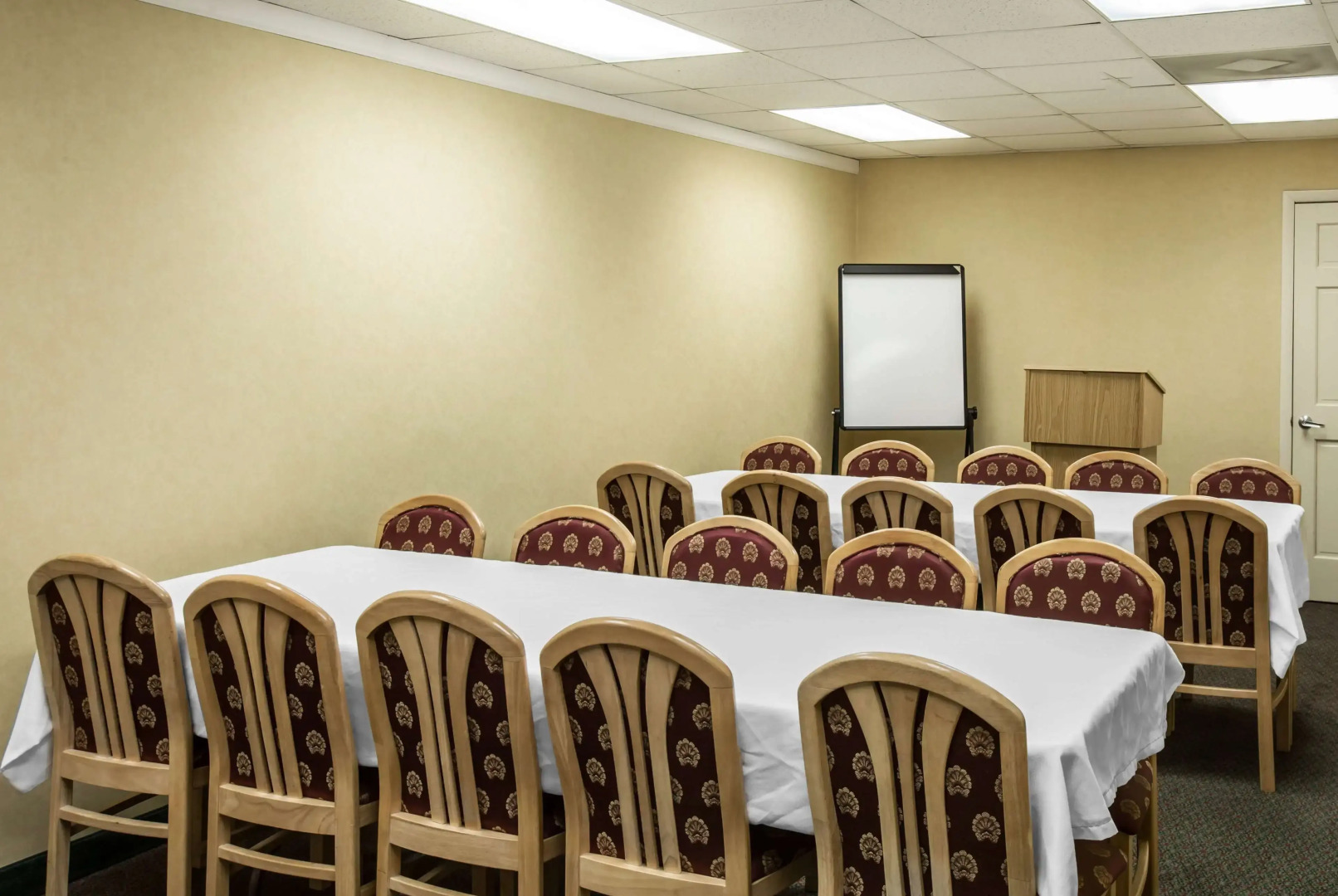 Super 8 by Wyndham Cherokee