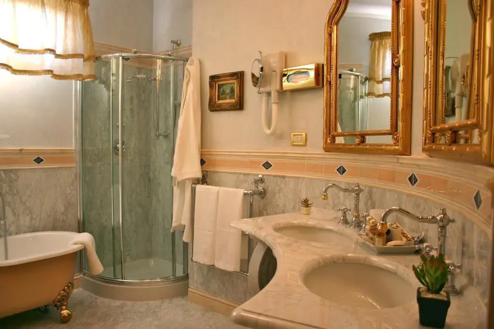 Hotel Continentale