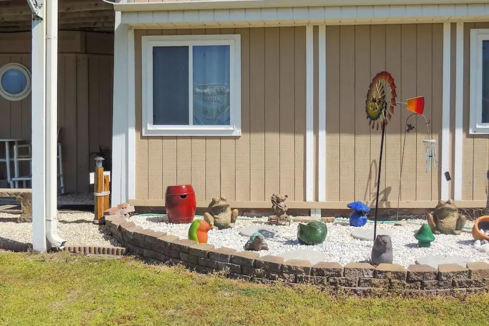 Sneads Ferry Vacation Rental Studio w/ Water Views