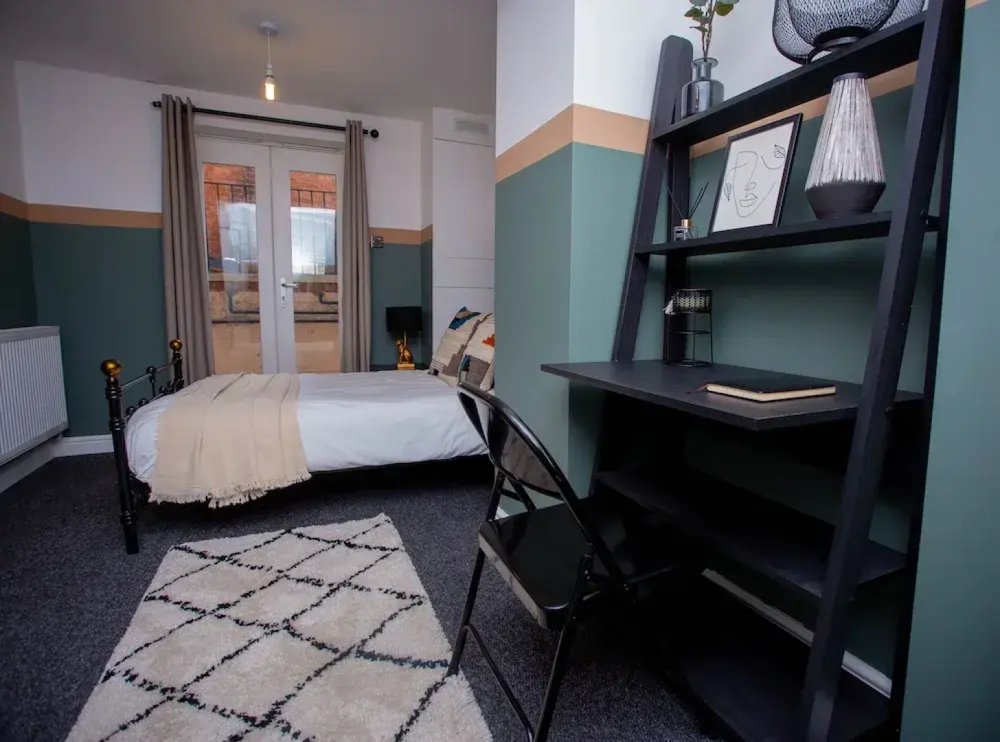 Nest Easy - Derngate Basement