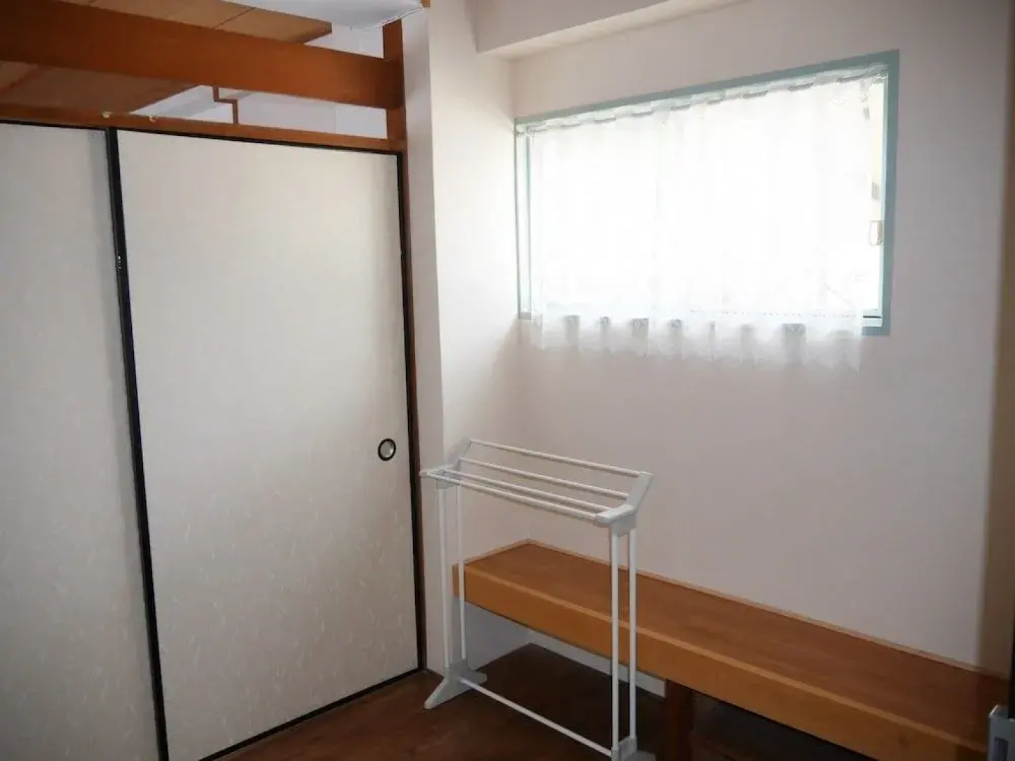 J-Hoppers Lake Biwa Guesthouse