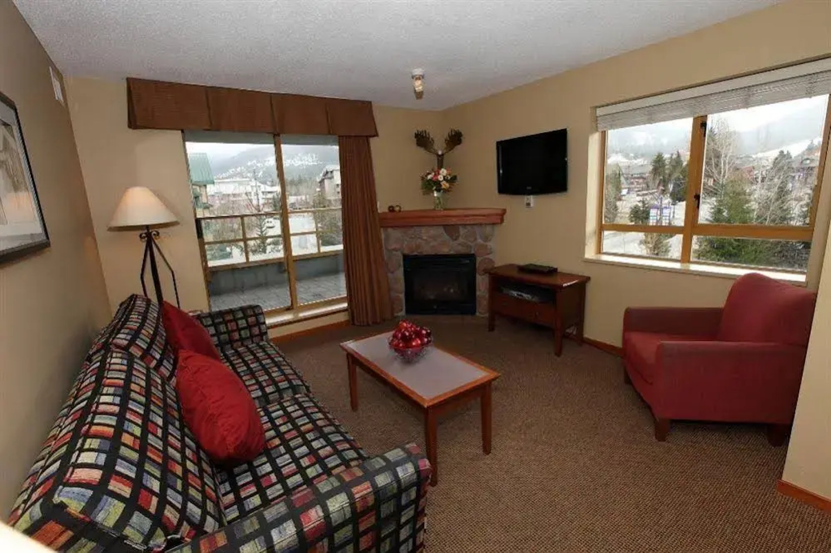 ResortQuest at Whistler Cascade Lodge