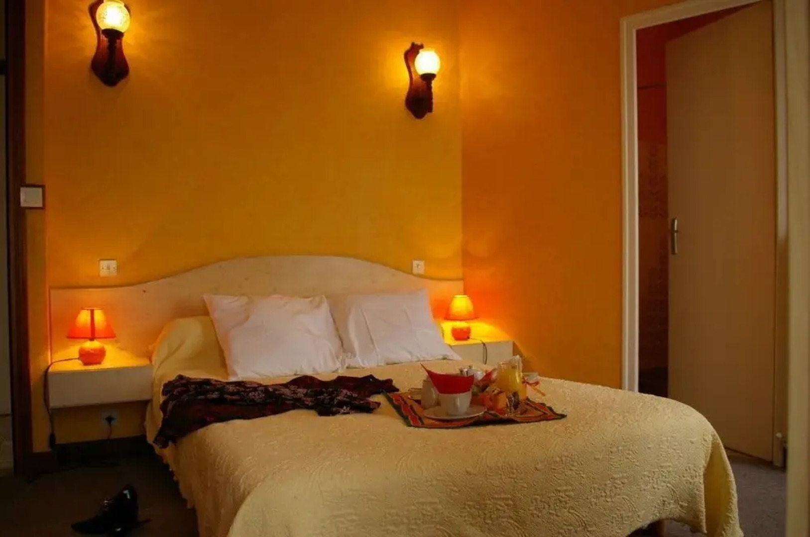 Logis Lauberge Du Brulhois