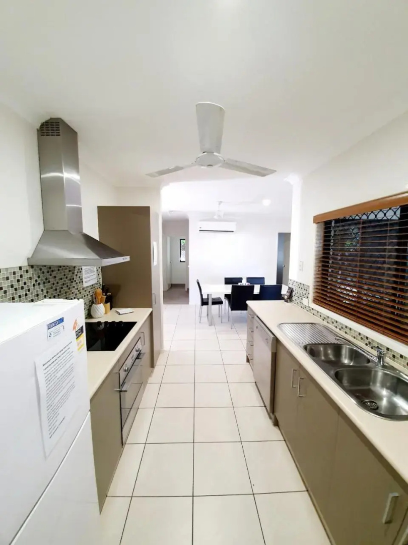 3 bedroom central home
