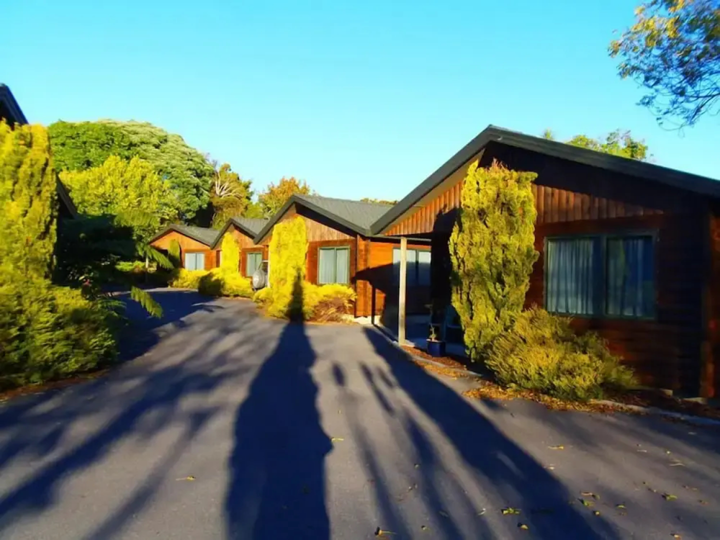 Cottage Park Motor Lodge and Conference Centre