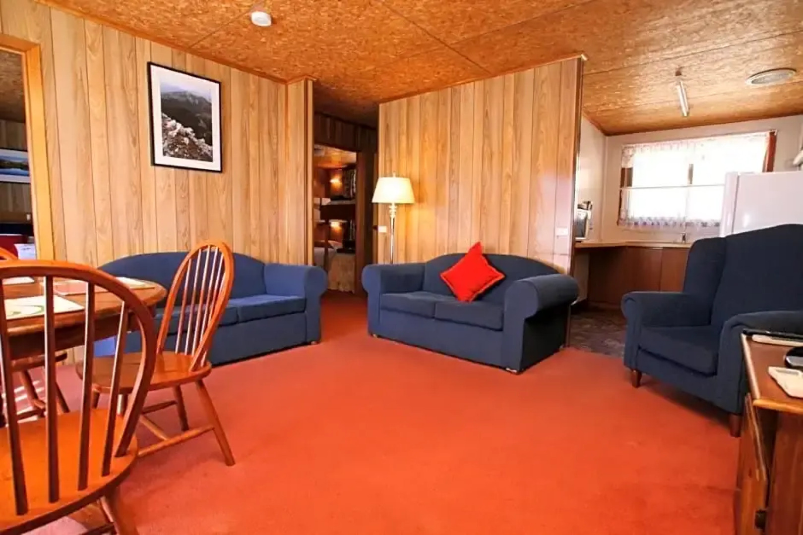 Regatta Point Tavern & Holiday Villas