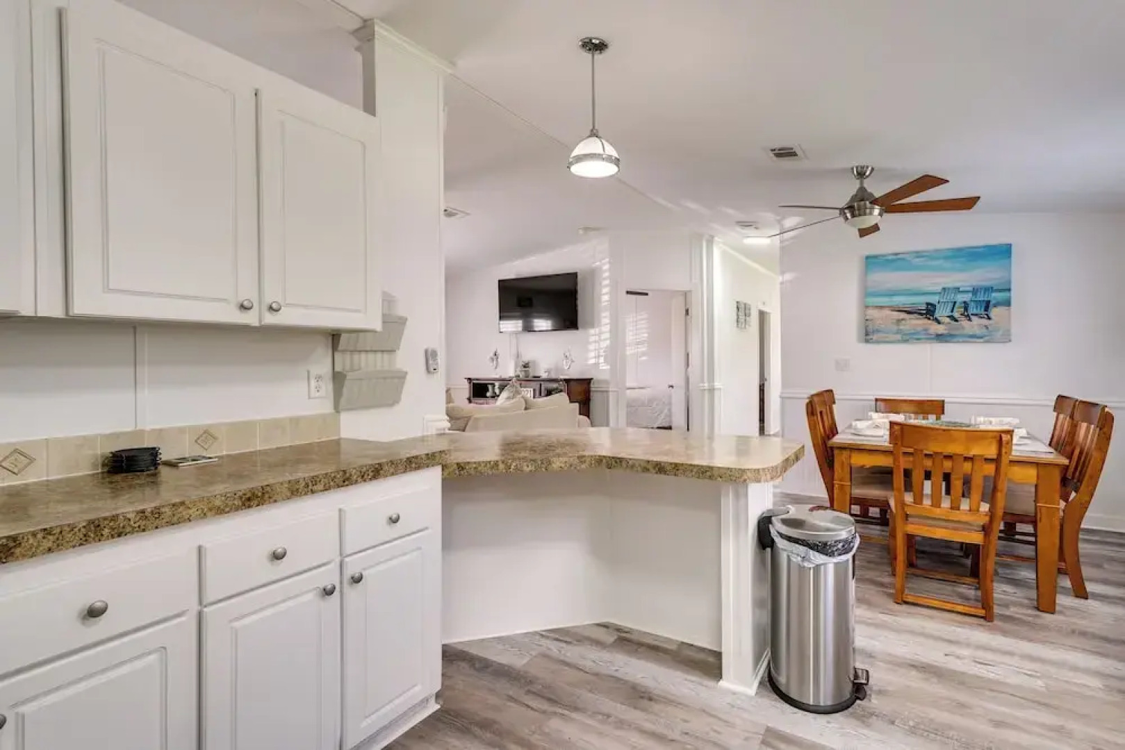 Sunny Fort Myers Home w/ Screened-in Porch & Grill