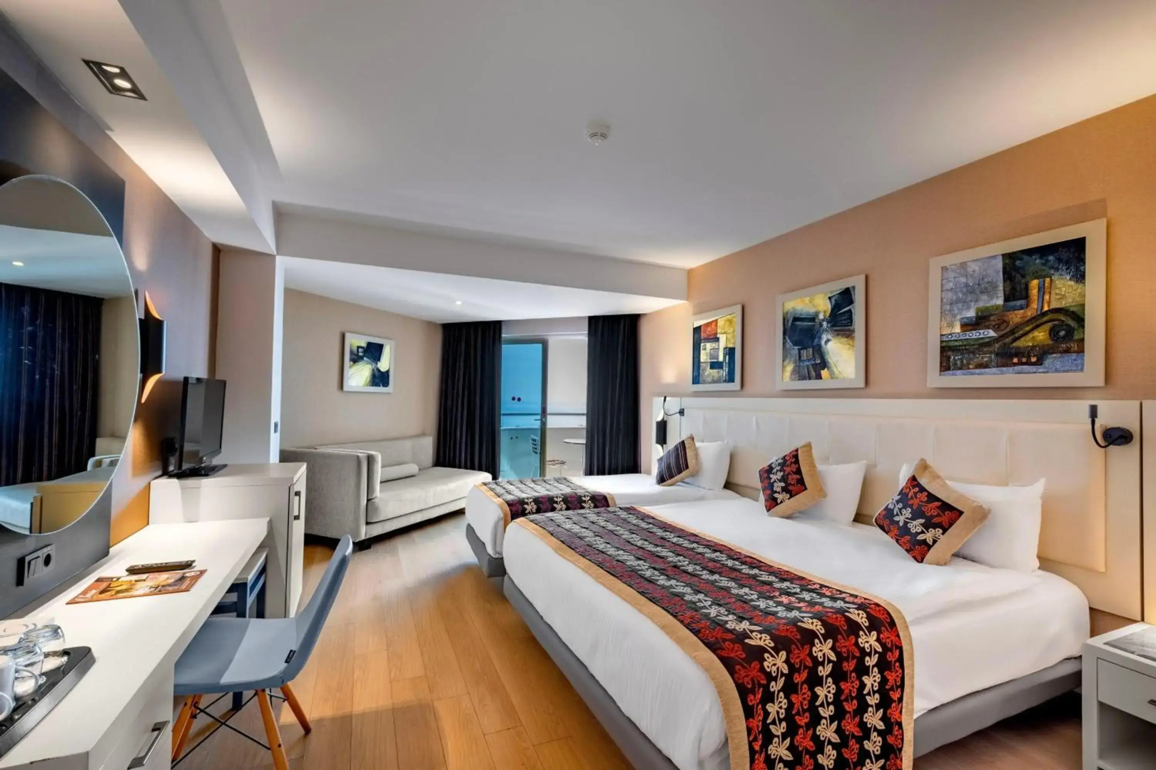 Grand Asya Hotel