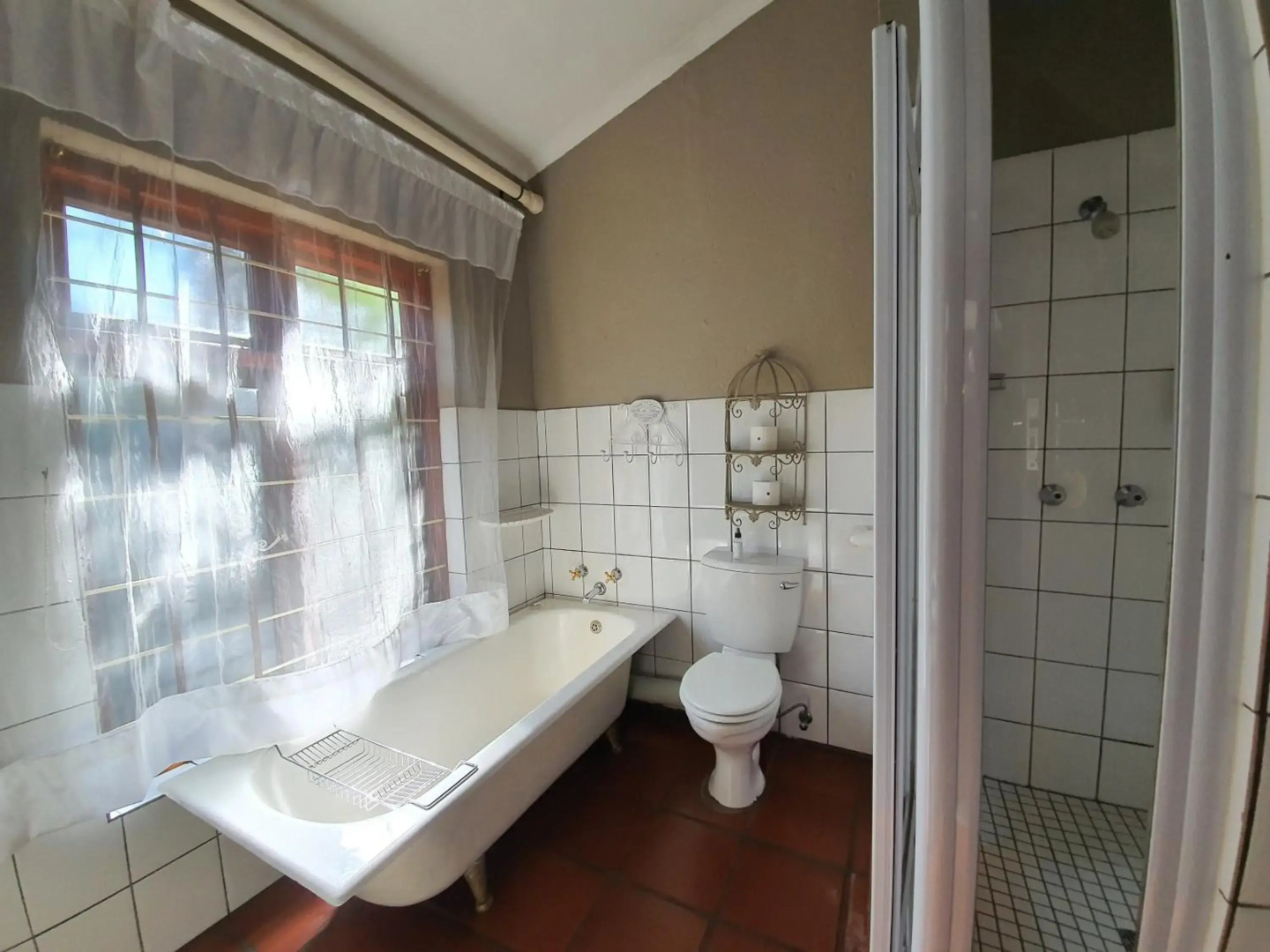 Waterhouse Guest Lodges 295 Indus Street