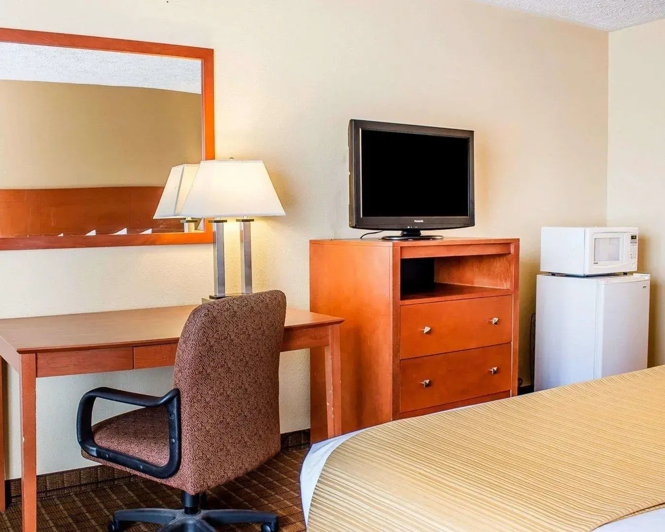 Wilkes-Barre Inn and Suites