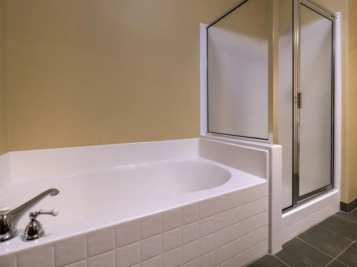 2 Br: Soaring Eagle 406