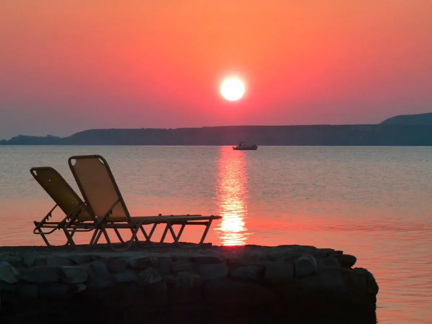 Porto Paros Hotel & Villas