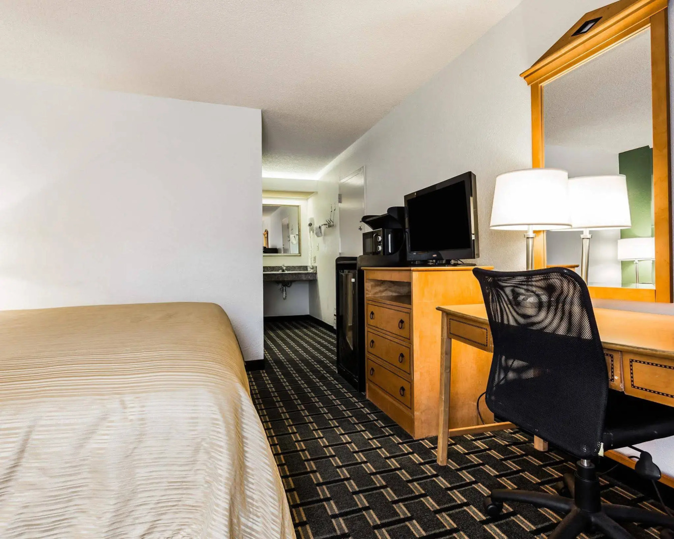 Quality Inn Coliseum