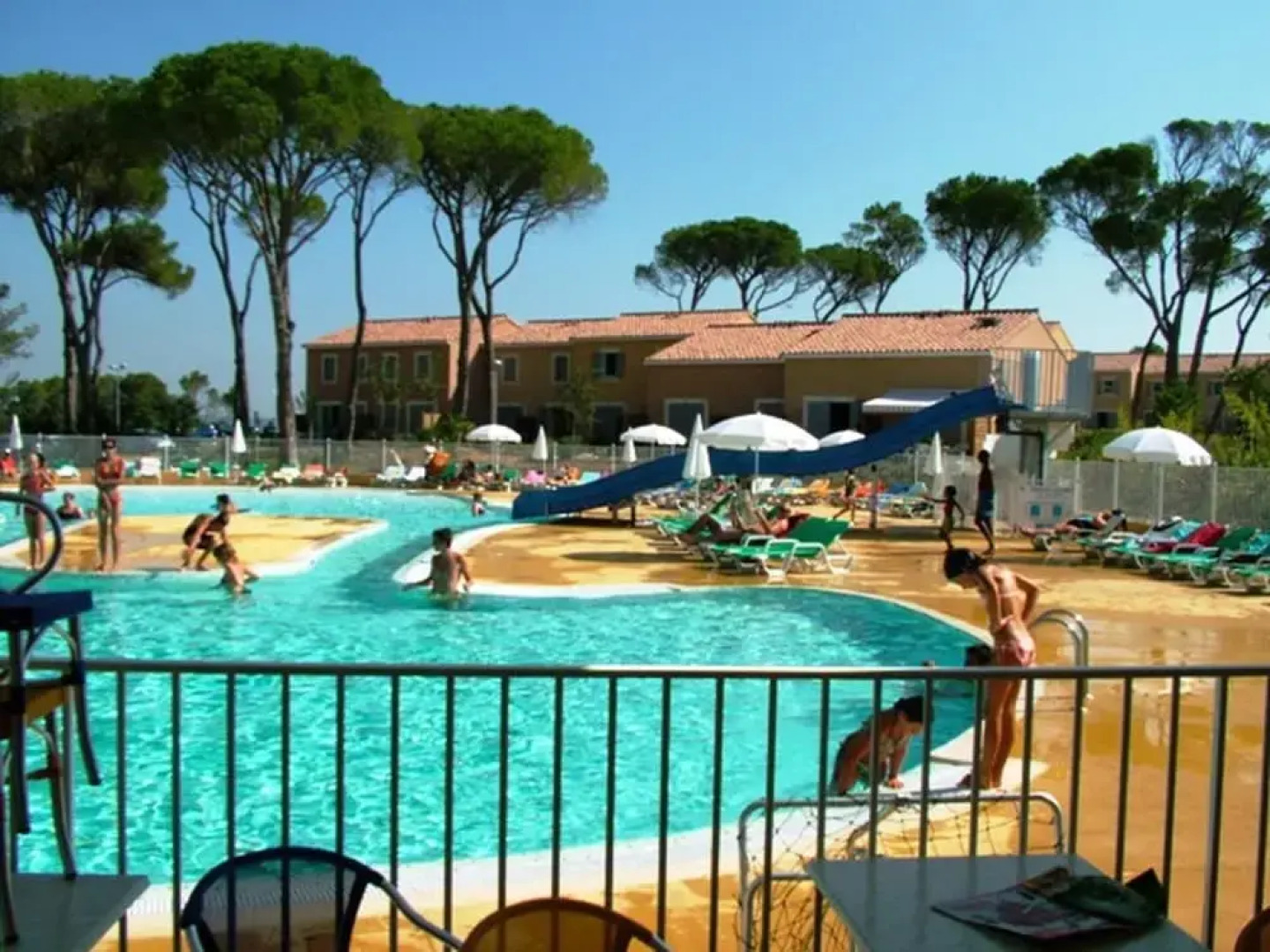 House With 2 Bedrooms In Calvisson With Pool Access And Furnished Garden 5 Km From The Beach