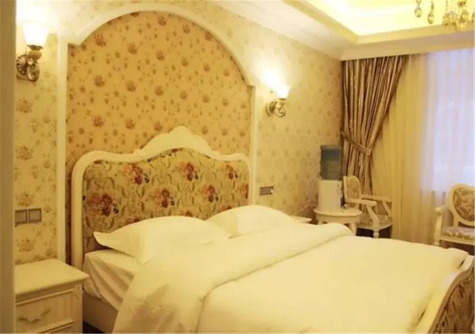 Yibinbandao Holiday Hotel