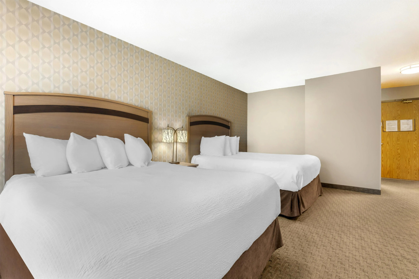 Best Western Plus Country Meadows Inn