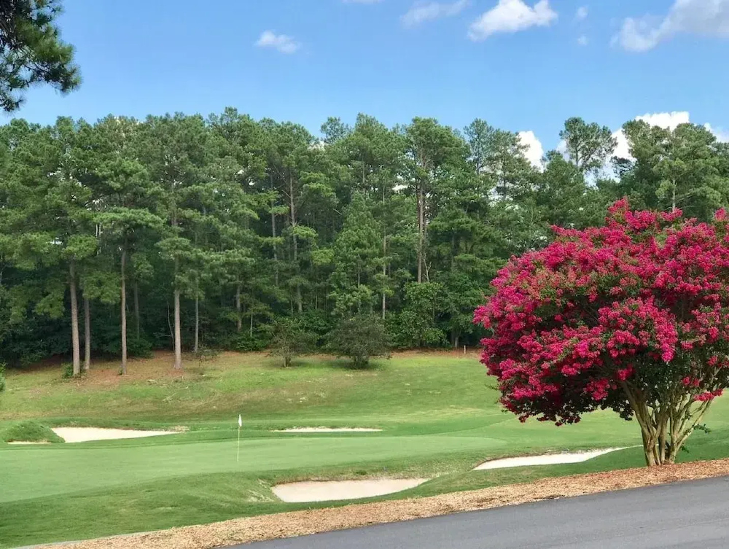 The Inn at Houndslake