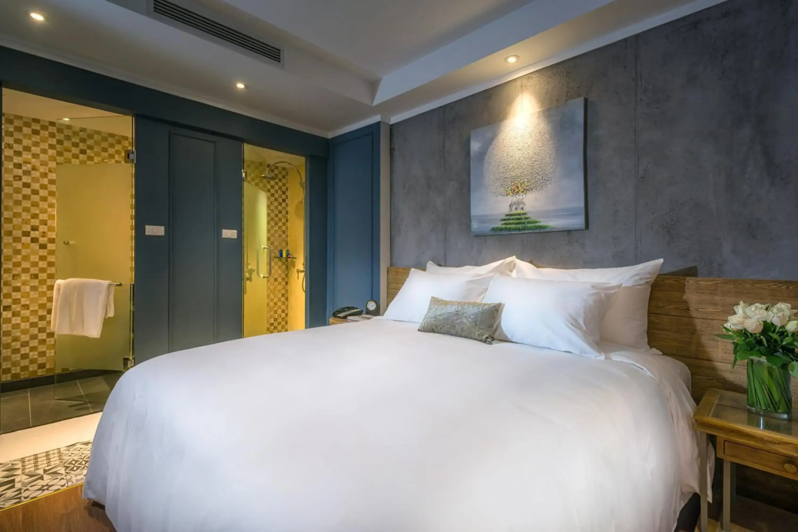 Bespoke Trendy Hotel Hanoi