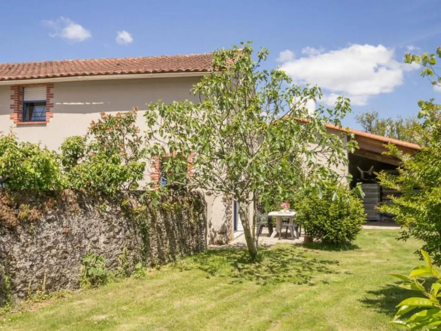 Gîte Saint-Philbert-de-Grand-Lieu, 4 pièces, 6 personnes - FR-1-306-1035