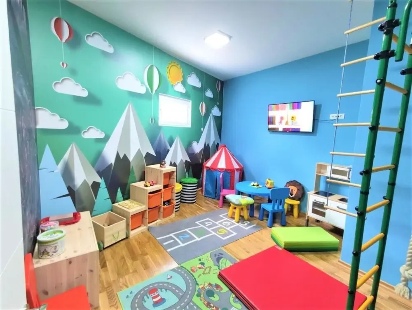 Seaview Brandnew Apartment in Spa Resort Budva