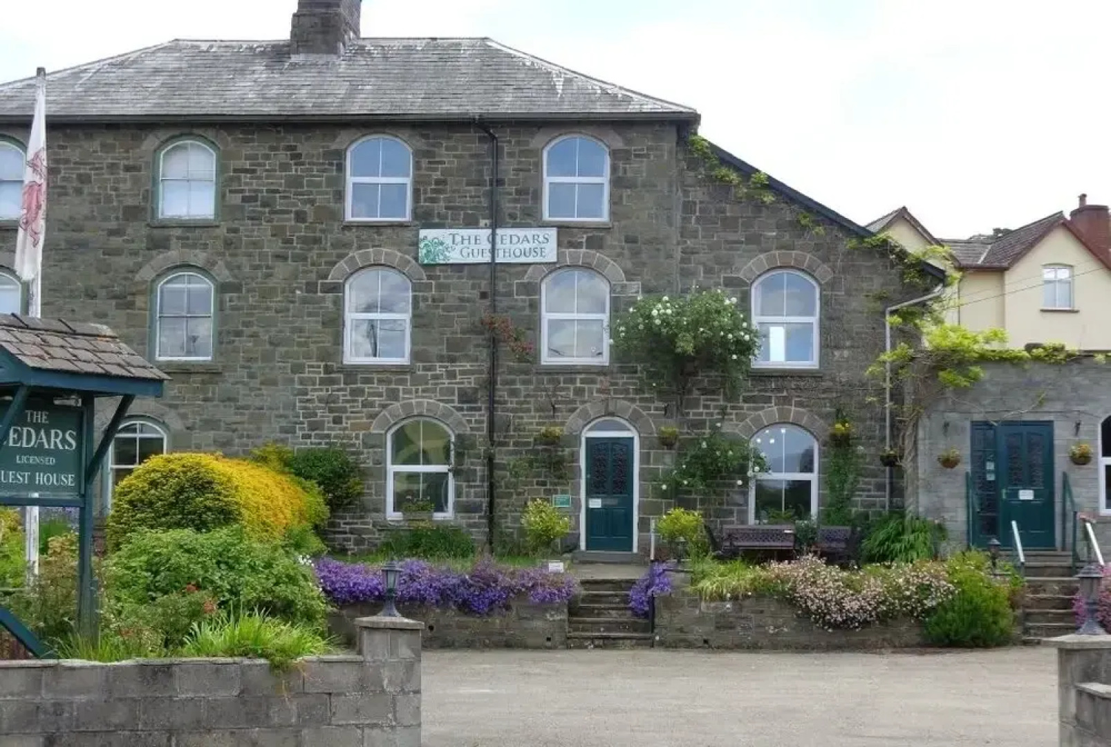 Cedars Guesthouse