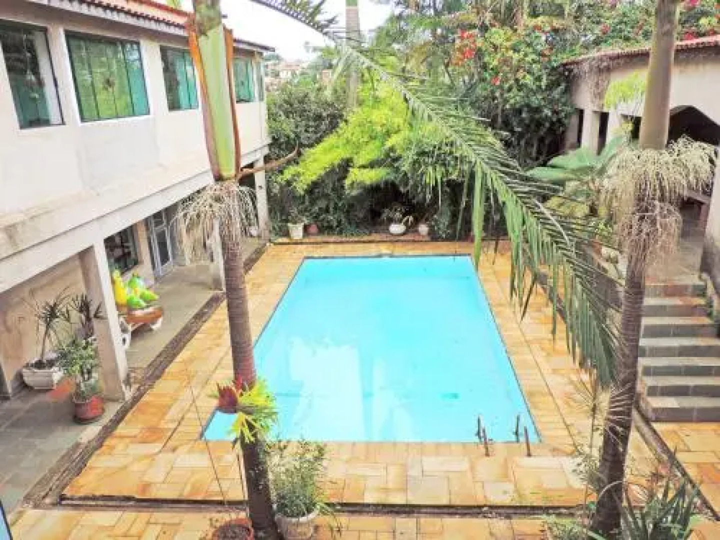 Residï¿½ncia Familiar