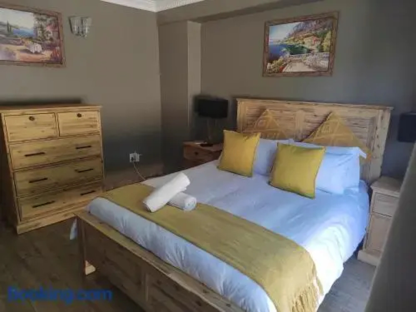 Crayfish Creek Guest House