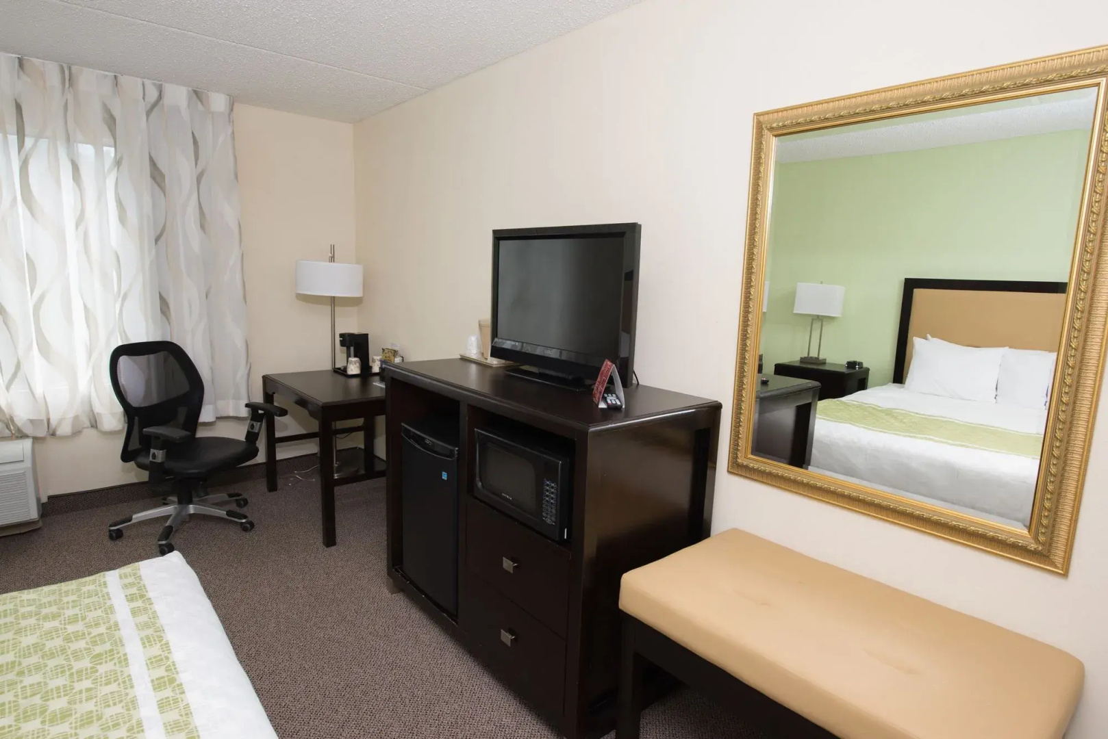 The Hope Hotel and Richard C. Holbrooke Conference Center